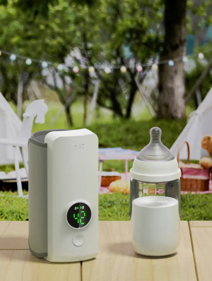 MumMe™ - "Portable Baby Bottle"